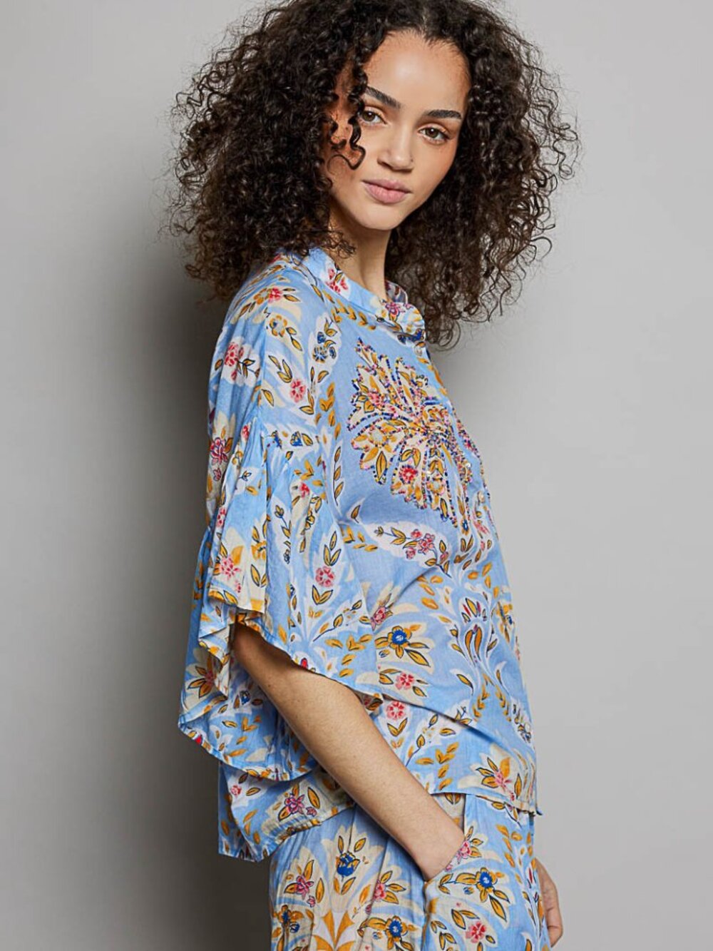 POL Blue Multi Floral Hand-Beaded Woven Top – Boho Button Front Blouse